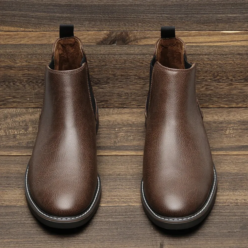 Bravonn - Chelsea Boots Heren met Glanzende Afwerking en Elastische Zijkanten