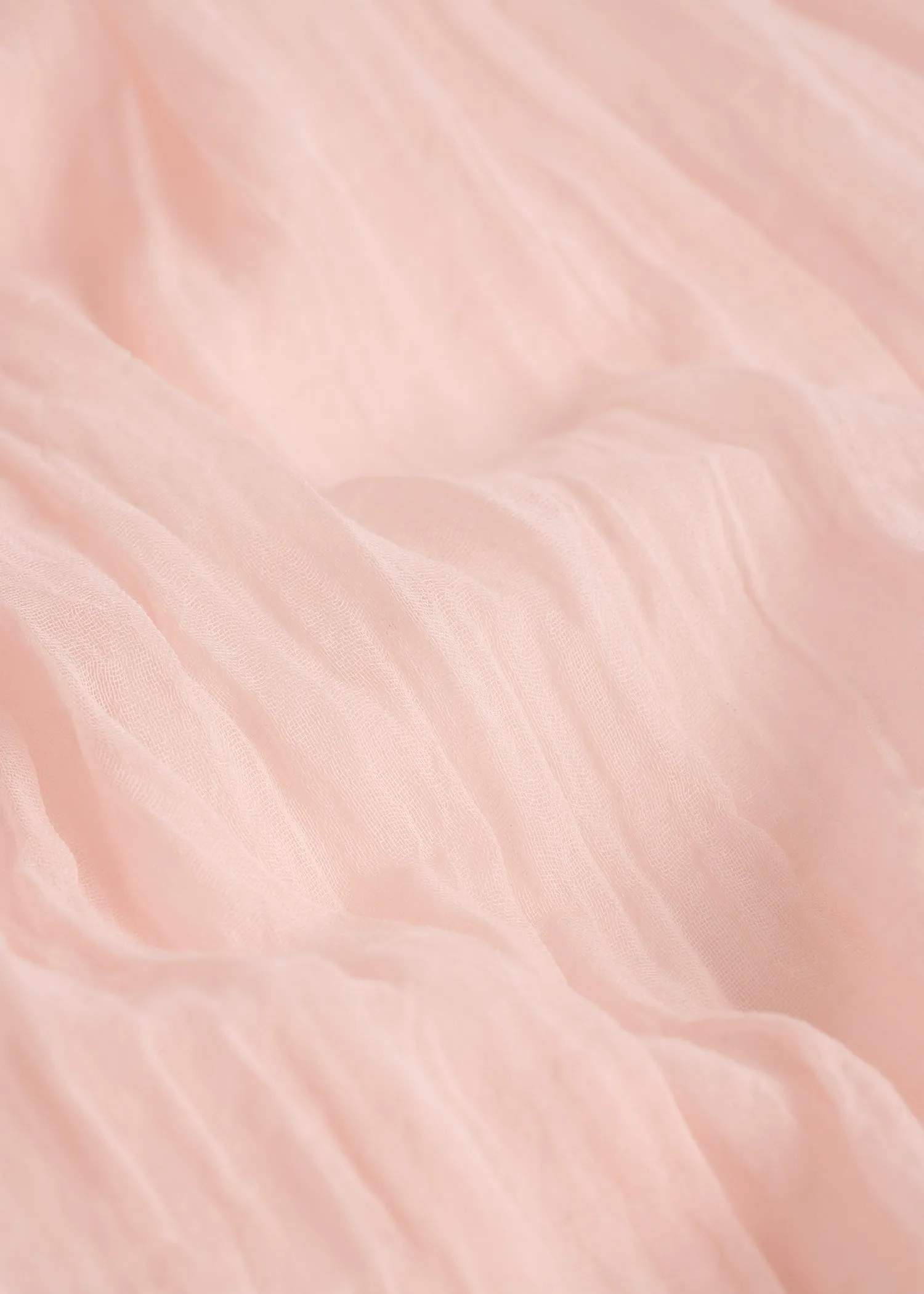 Crinkled scarf blossom