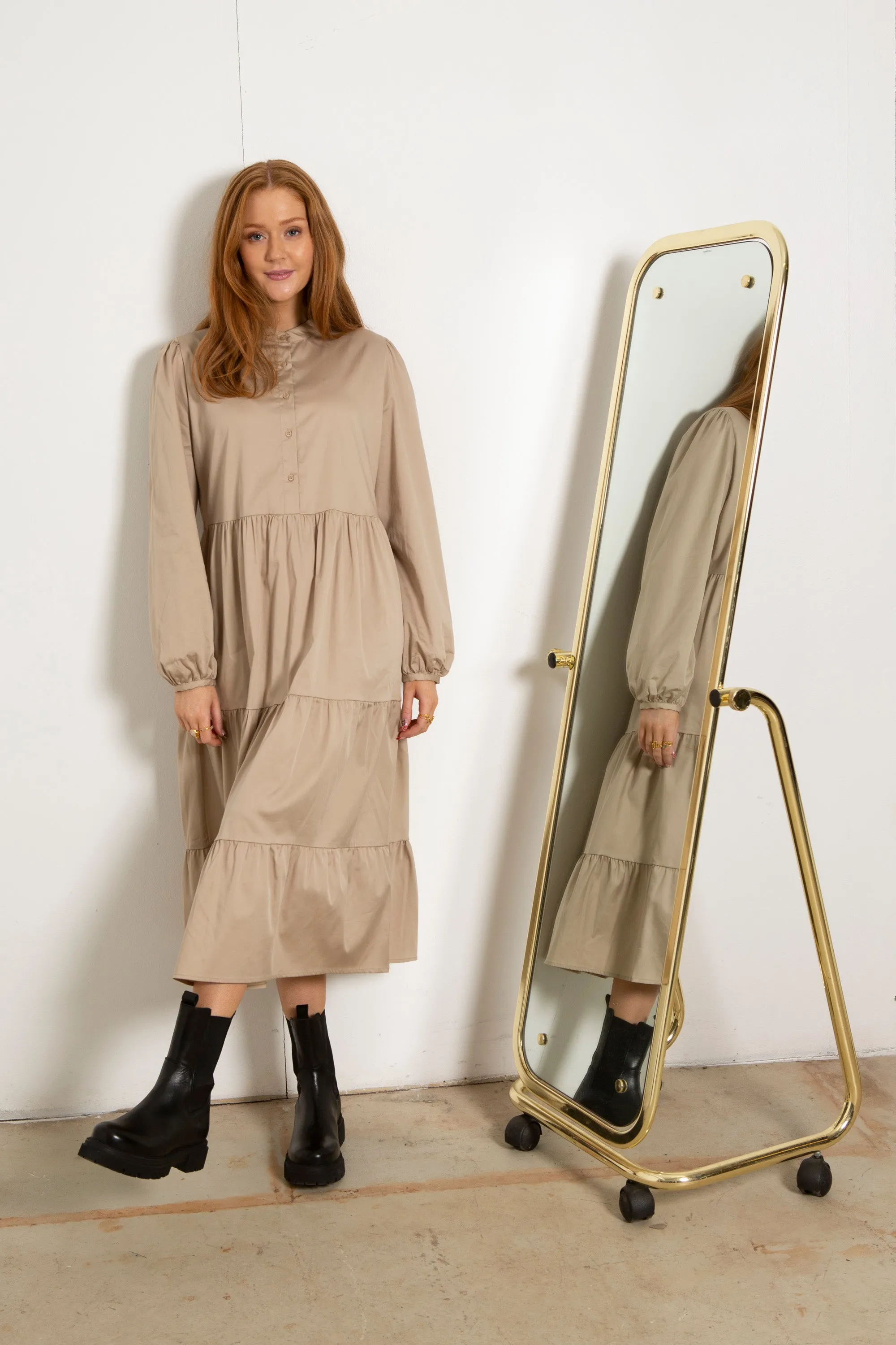 Isla Solid 49 - Oxford Tan