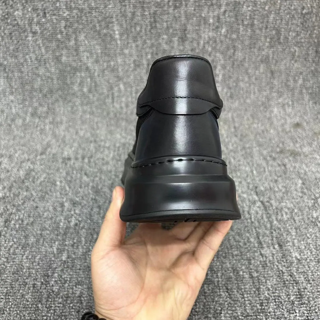 Men's Casual Black Sneakers