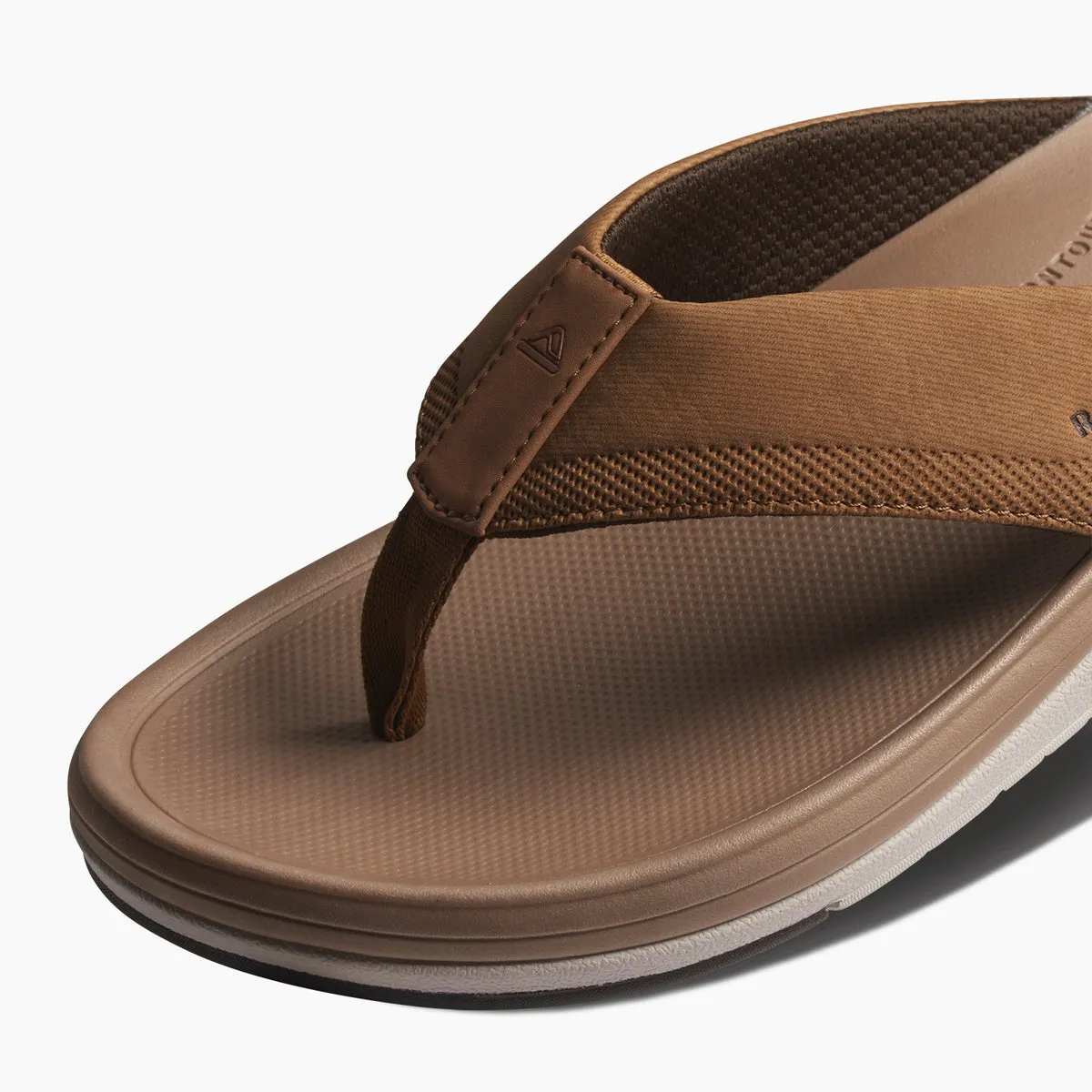 Reef - Cushion Norte - Tan